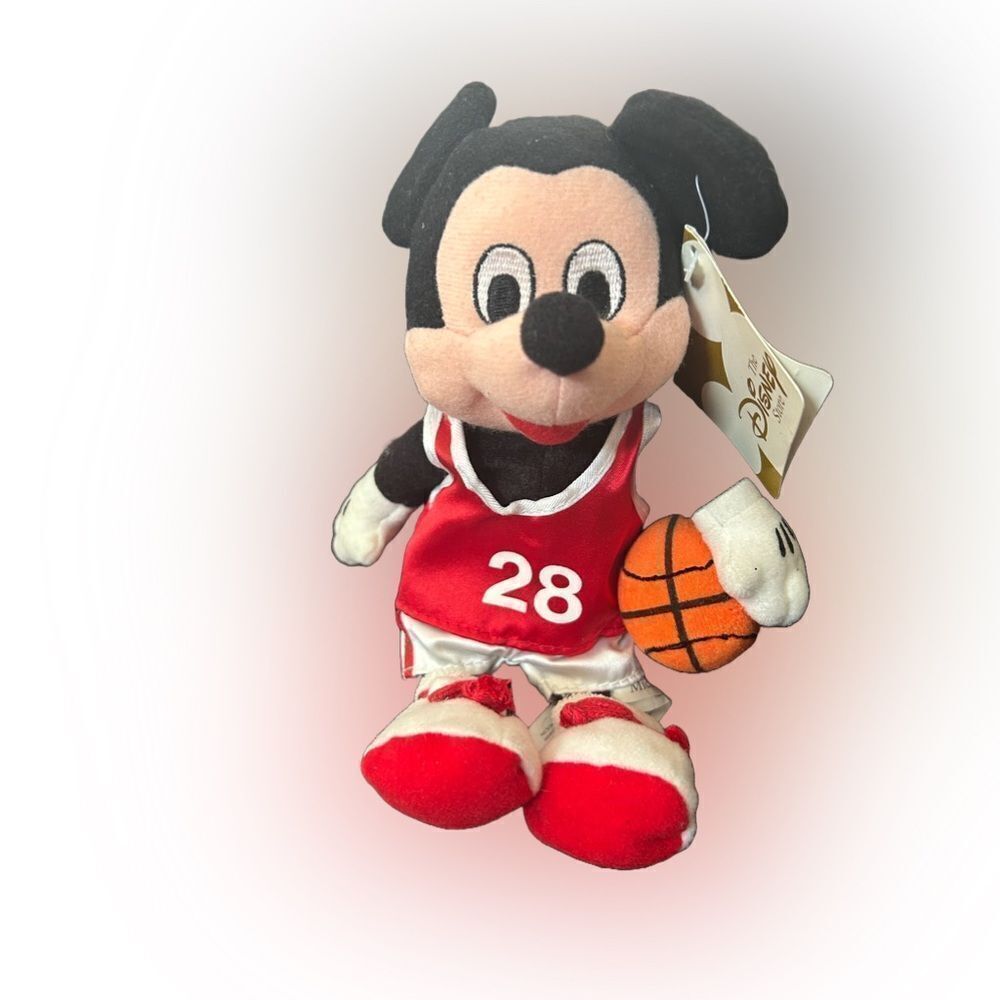 Vintage Y2K Disney Store Exclusive Basketball Player Mickey Mouse Plush NWT